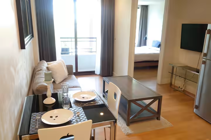 Collezio Sathorn - Pipat , Condo near BTS Chong Nonsi, embassy