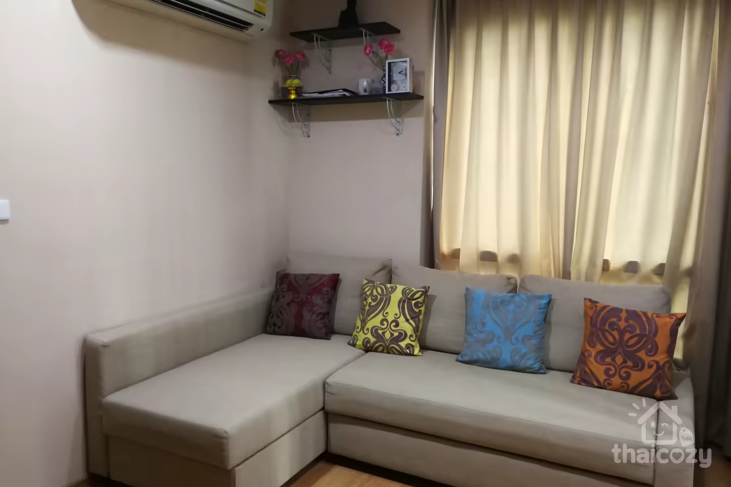 The BASE Sukhumvit 77, The high rise condominium photo 1