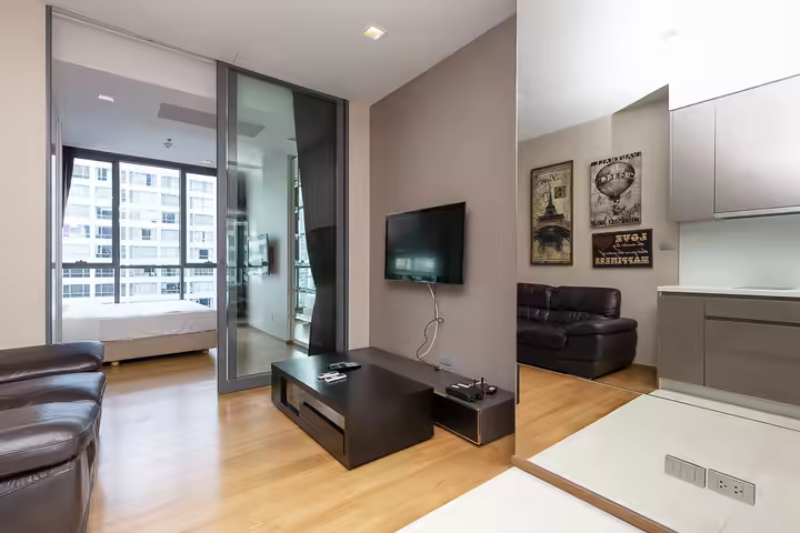 Hyde Sukhumvit 13 is a luxury condominium in the heart of Sukhumvit districts