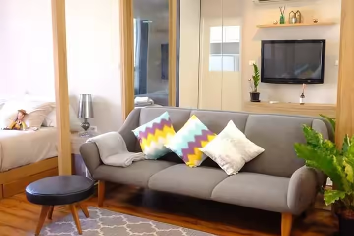 Condo X One Sukhumvit is a high rise condominium building. Located on Soi Sukhumvit 26