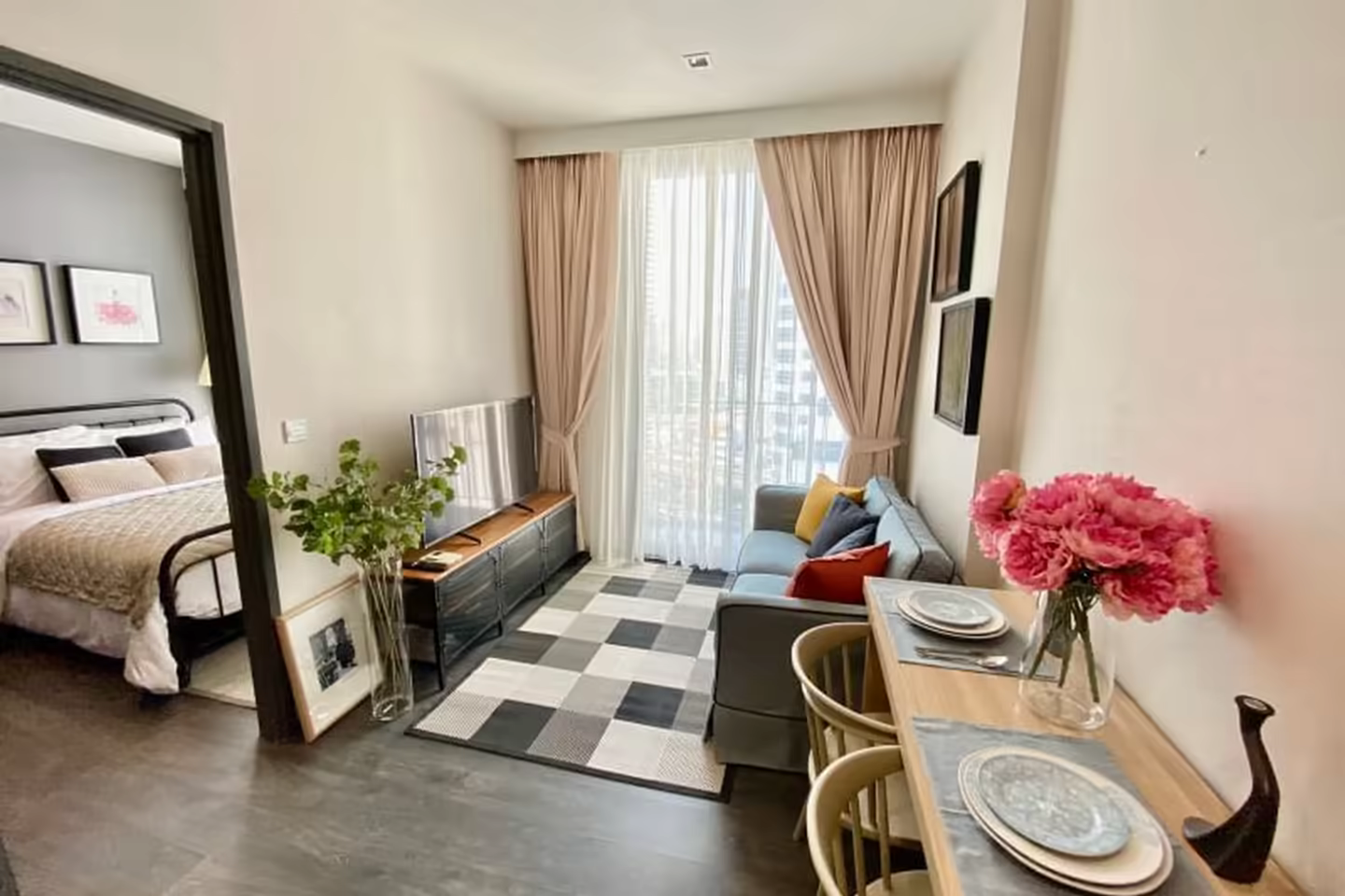 A splendidly designed condominium for urban livings at Edge sukhumvit 23 photo 1