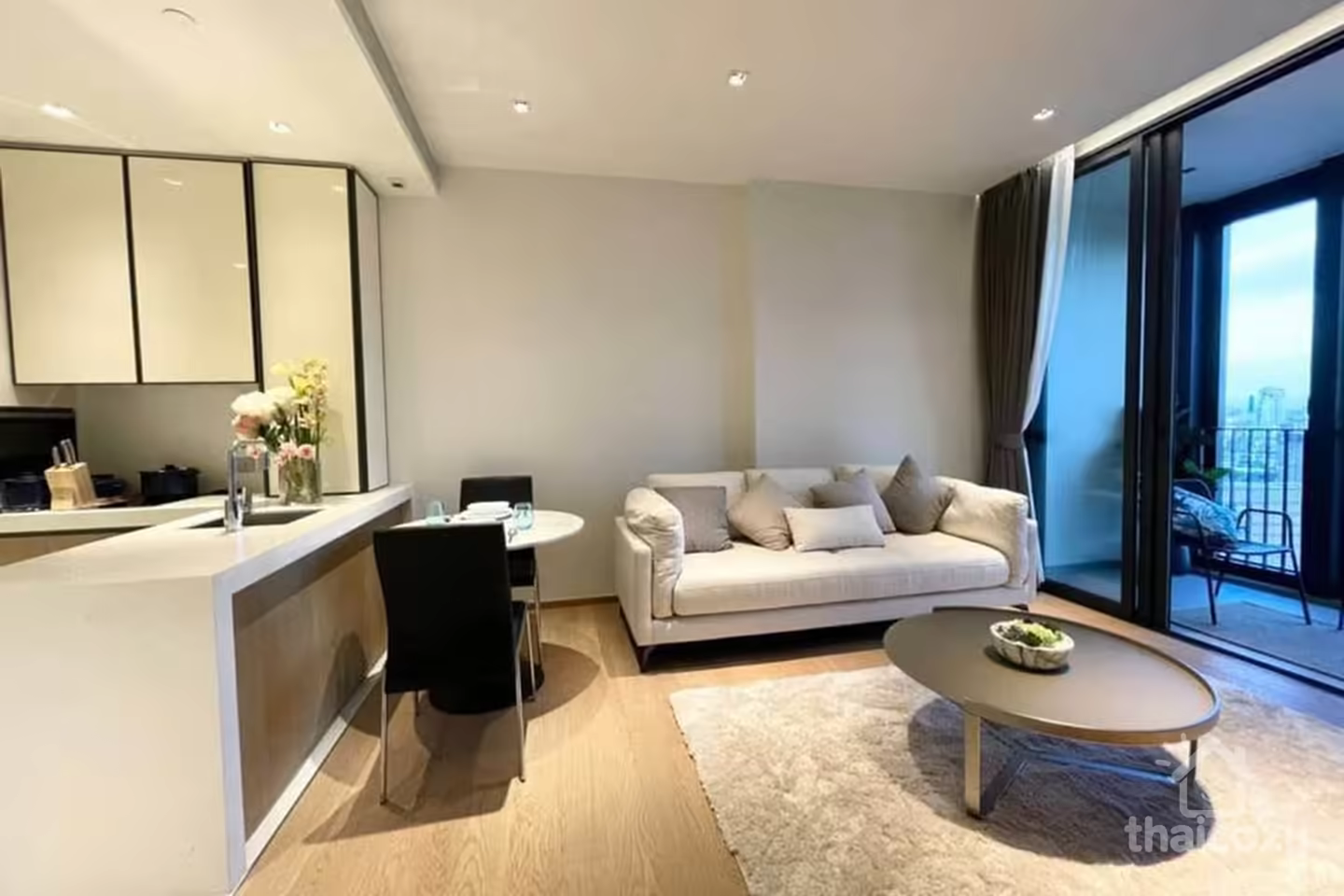 Beatniq Sukhumvit 32 – 55m2 1BR 24階 photo 1