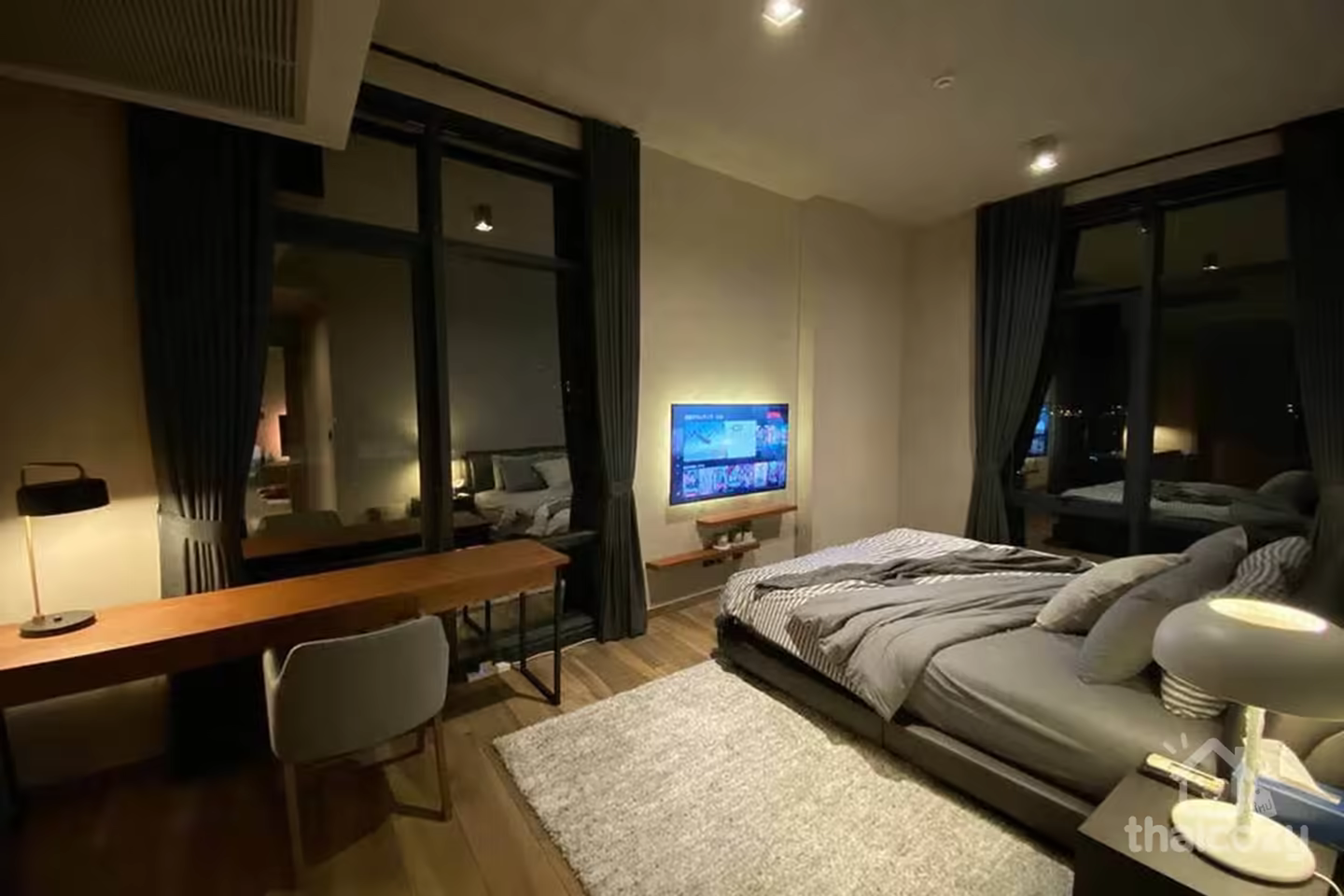 The Lofts Asoke 两室85平米公寓出售 photo 1