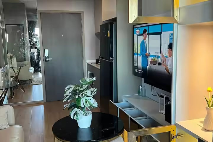 Ideo Rama 9 - Asoke 9th Floor Condo