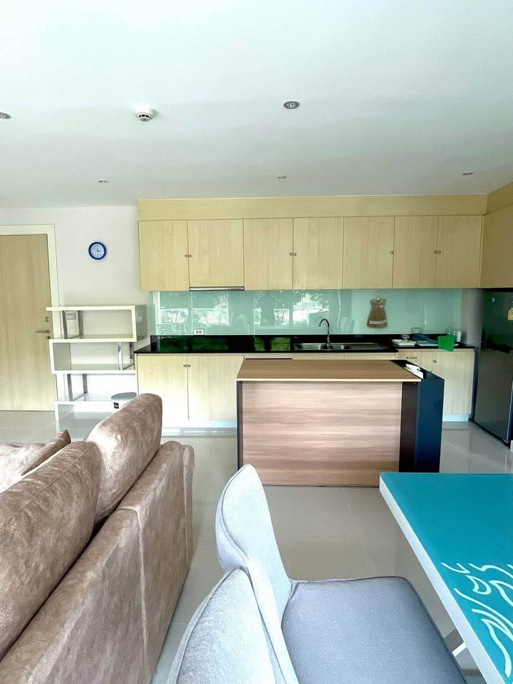 ให้เช่า Grand Caribbean 2 ห้องนอน 74 ตร.ม. ชั้น 4