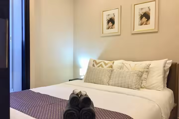 Ashton Asoke 1-Bedroom Condo for Rent, 17th Floor