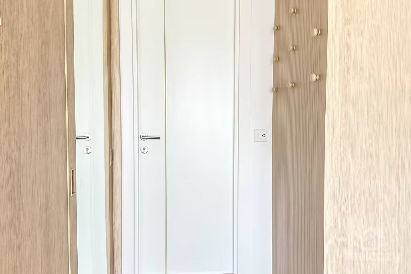 Condo Life Asoke-Rama 9 2BR 59 sqm for Sale photo 2