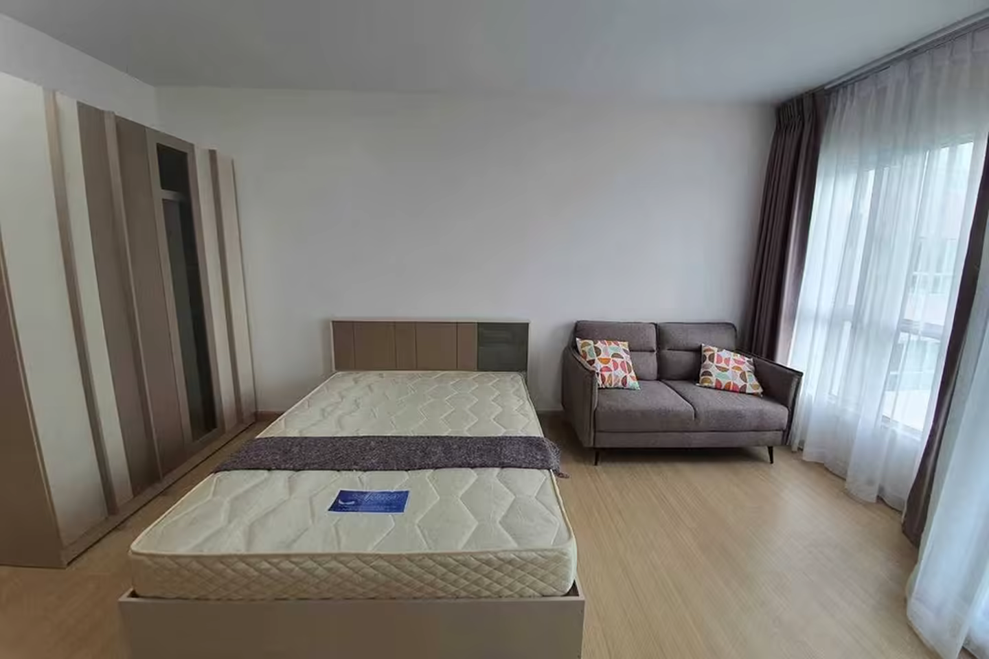 Studio 30 m2 15e étage Supalai Veranda photo 2
