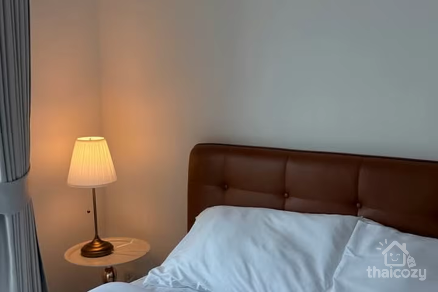 À louer Belle Grand Rama 9, 47 m2, 19e étage photo 2