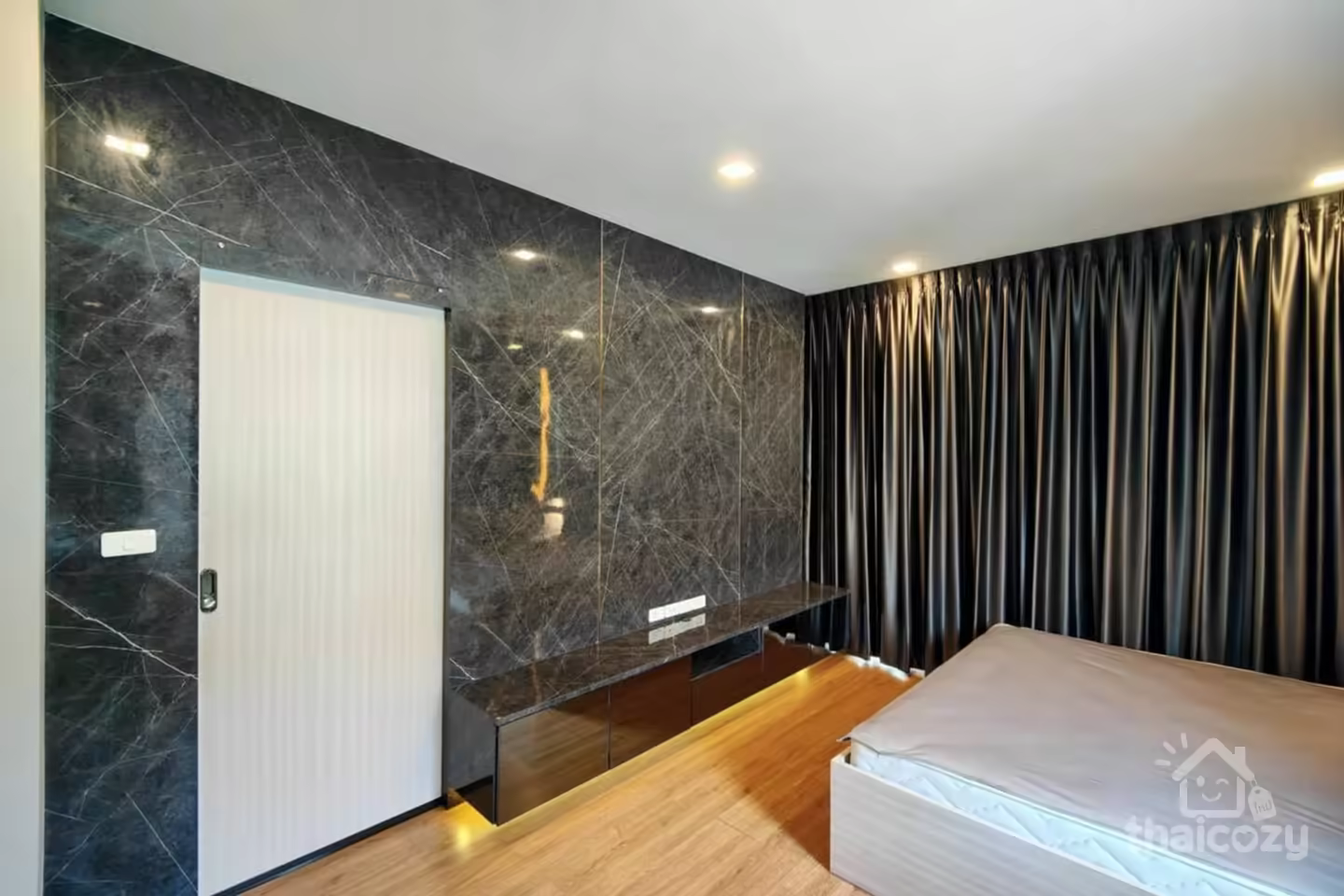 Golden Neo Bangna–Kingkaew ขาย photo 1
