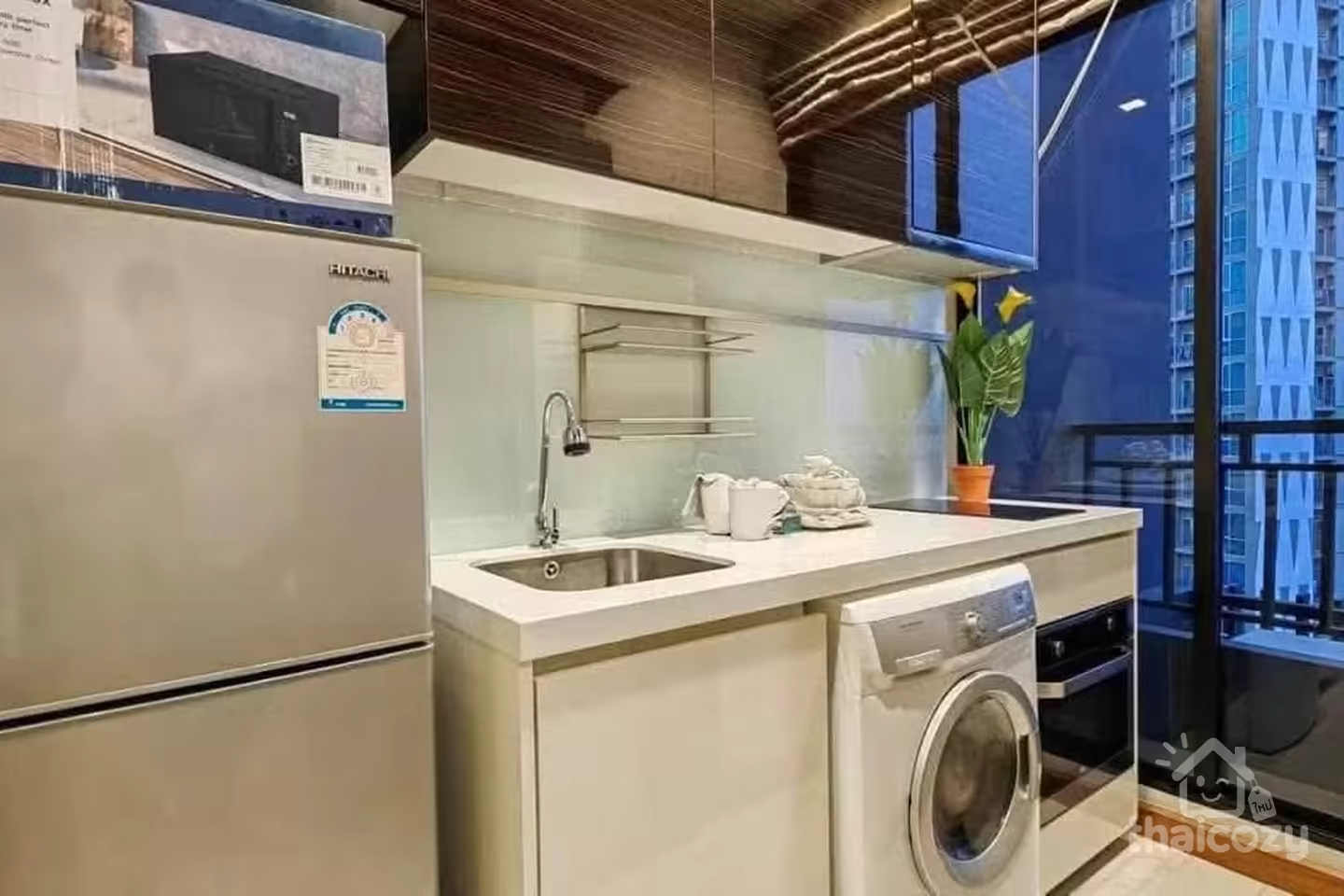Rent Ivy Ampio 1BR 31m2 28th Floor photo 1