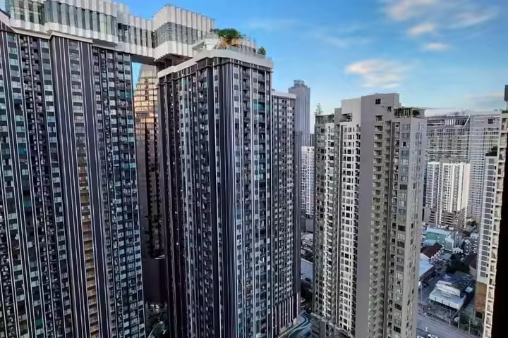 Life Asoke Hype 一卧 34层 出租