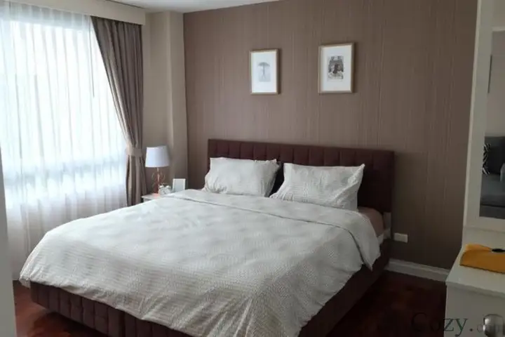 For Sale: 49 Plus Sukhumvit 49, 51 Sq.M.
