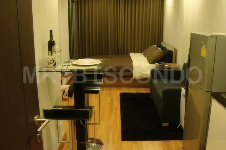 Casa Sukhumvit 97 スタジオ物件、BTSバンチャック駅近く、月額11,000バーツ
