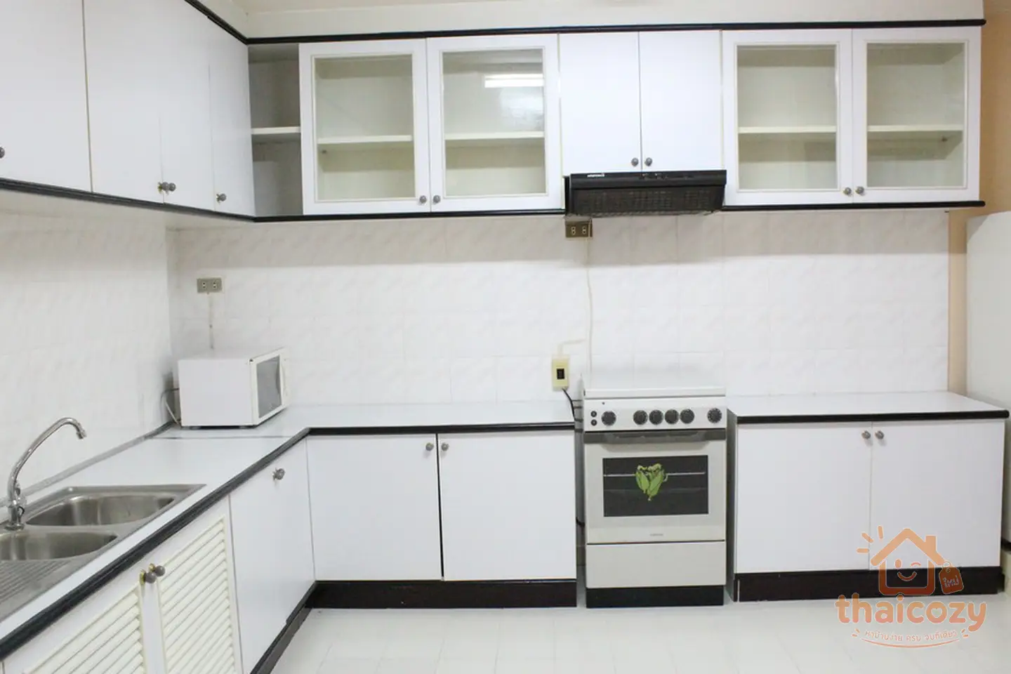 คอนโด 3 ห้องนอน สุขุมวิท photo 1