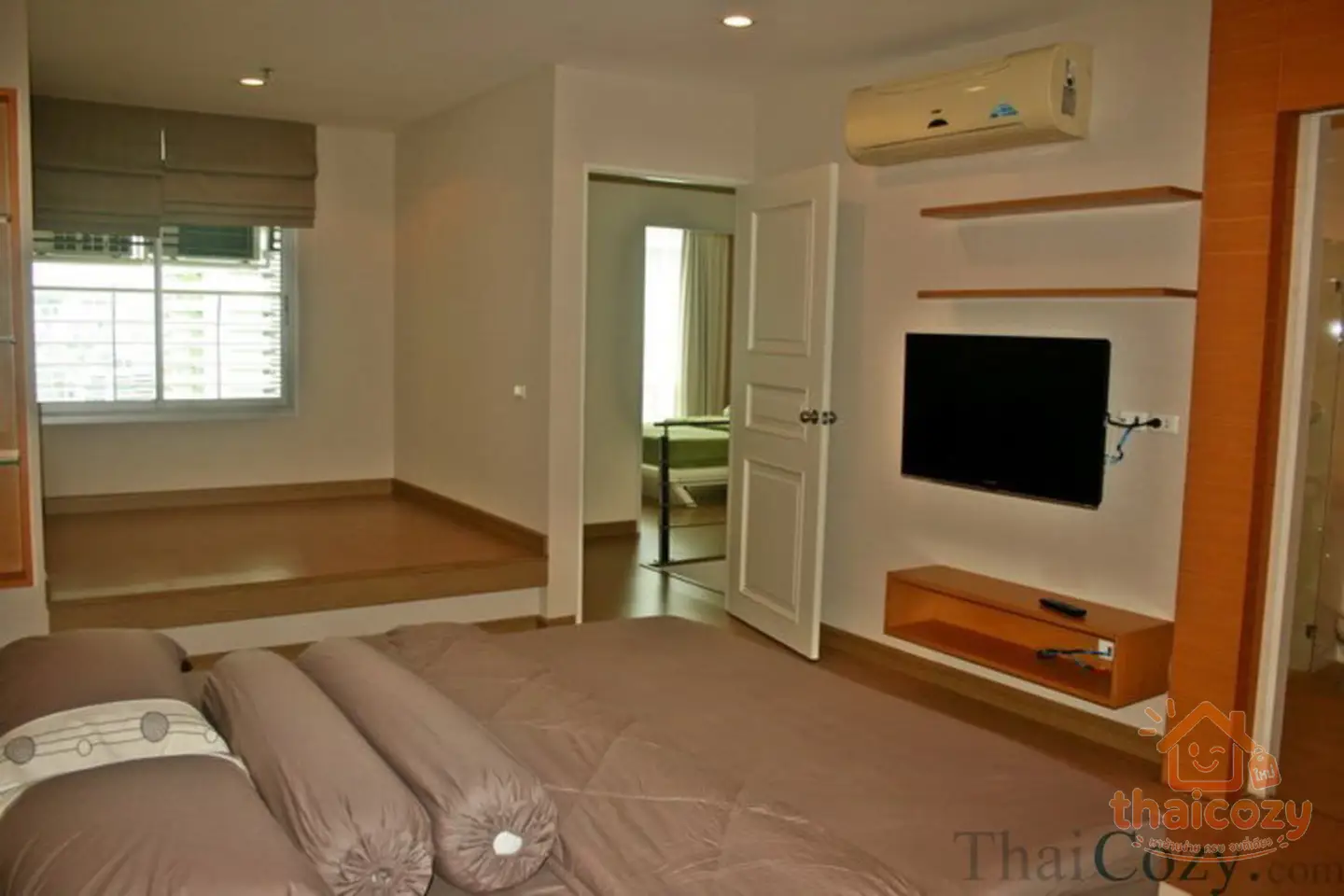 ด duplex 2 ห้องนอนให้เช่า อโศก สุขุมวิท photo 1
