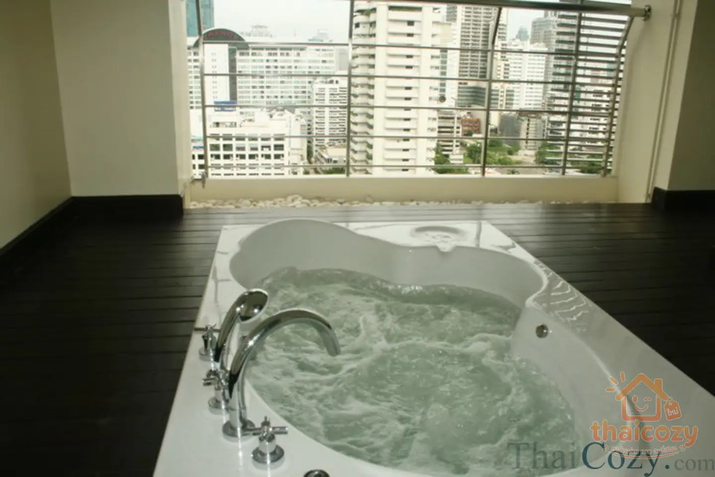 ด duplex 2 ห้องนอนให้เช่า อโศก สุขุมวิท photo 2