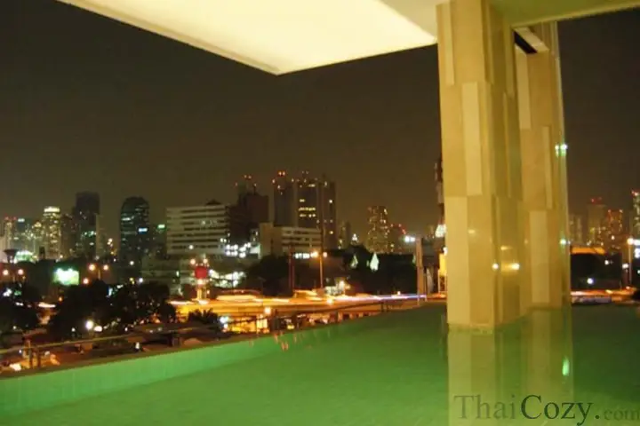 ให้เช่าคอนโด อมันตา ลุมพินี บนถนนพระราม 4