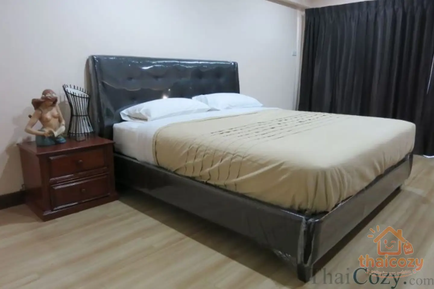 คอนโด 1 ห้องนอน 75 ตร.ม. renovate ใหม่ ให้เช่าเพียง 15,000 บาท/เดือน photo 2