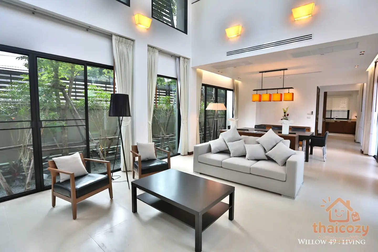 บ้านหรู 3 ห้องนอนพร้อมสระว่ายน้ำส่วนตัวให้เช่าในกรุงเทพฯ photo 1