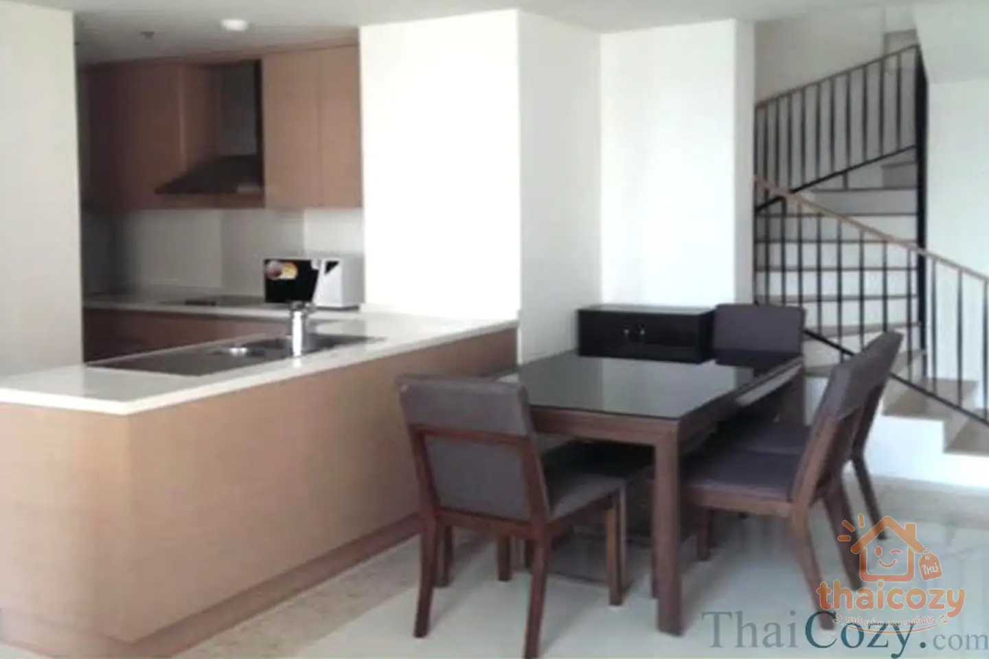 คอนโด 2 ห้องนอนให้เช่าในกรุงเทพ photo 1