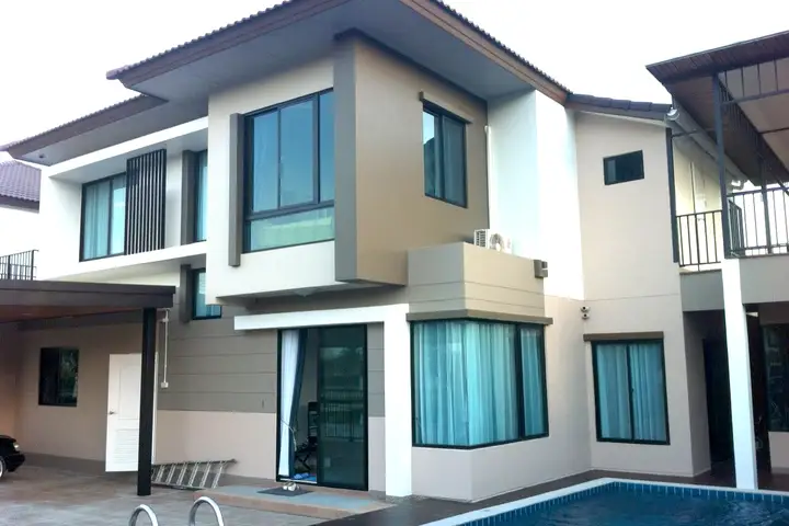 บ้านเช่า - เชียงใหม่ (วรารมย์ พรีเมี่ยม ศาลากลาง) สระว่ายน้ำส่วนตัว