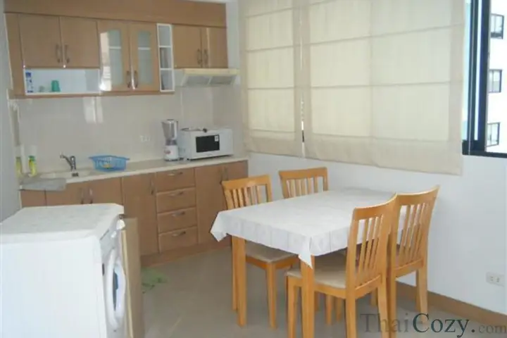 คอนโด 1 ห้องนอน อโศก